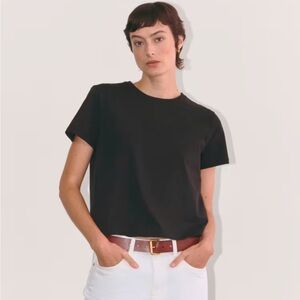 Everlane the box-cut tee in essential cotton